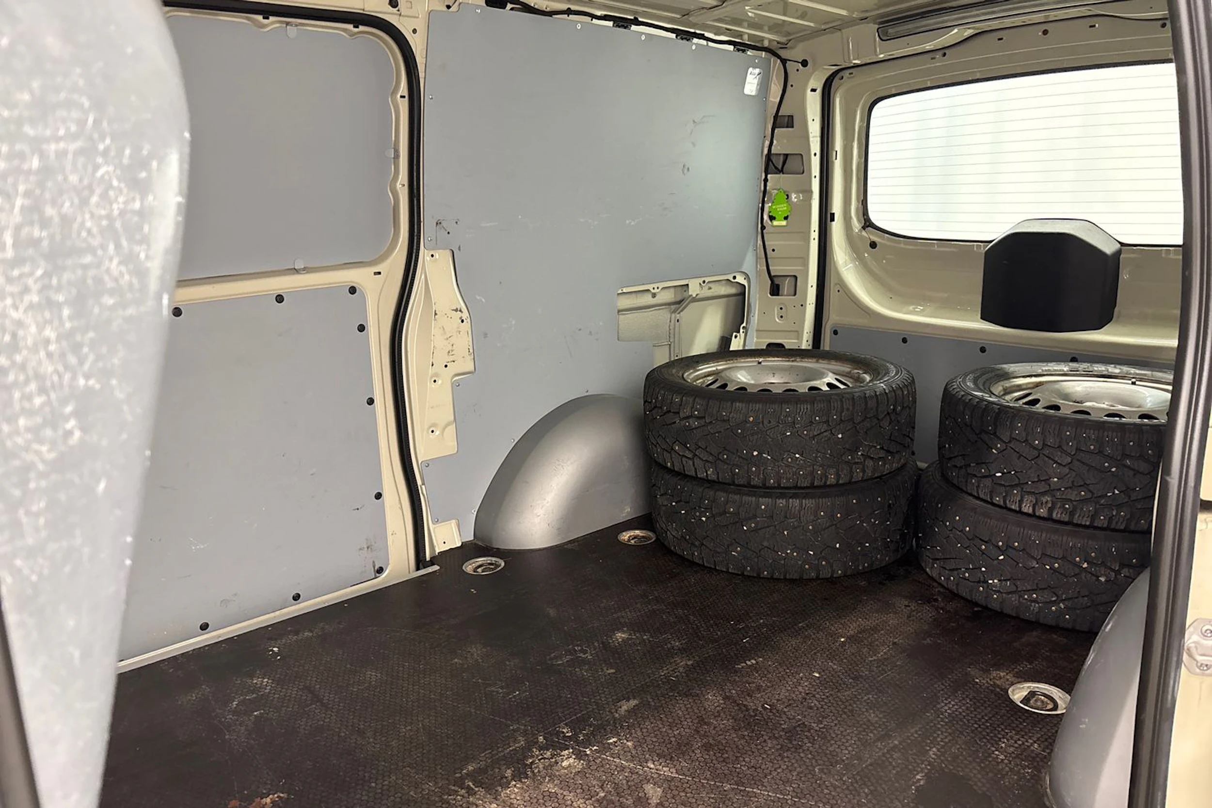 harmaa Mercedes-Benz Vito 2015 kuva 25.