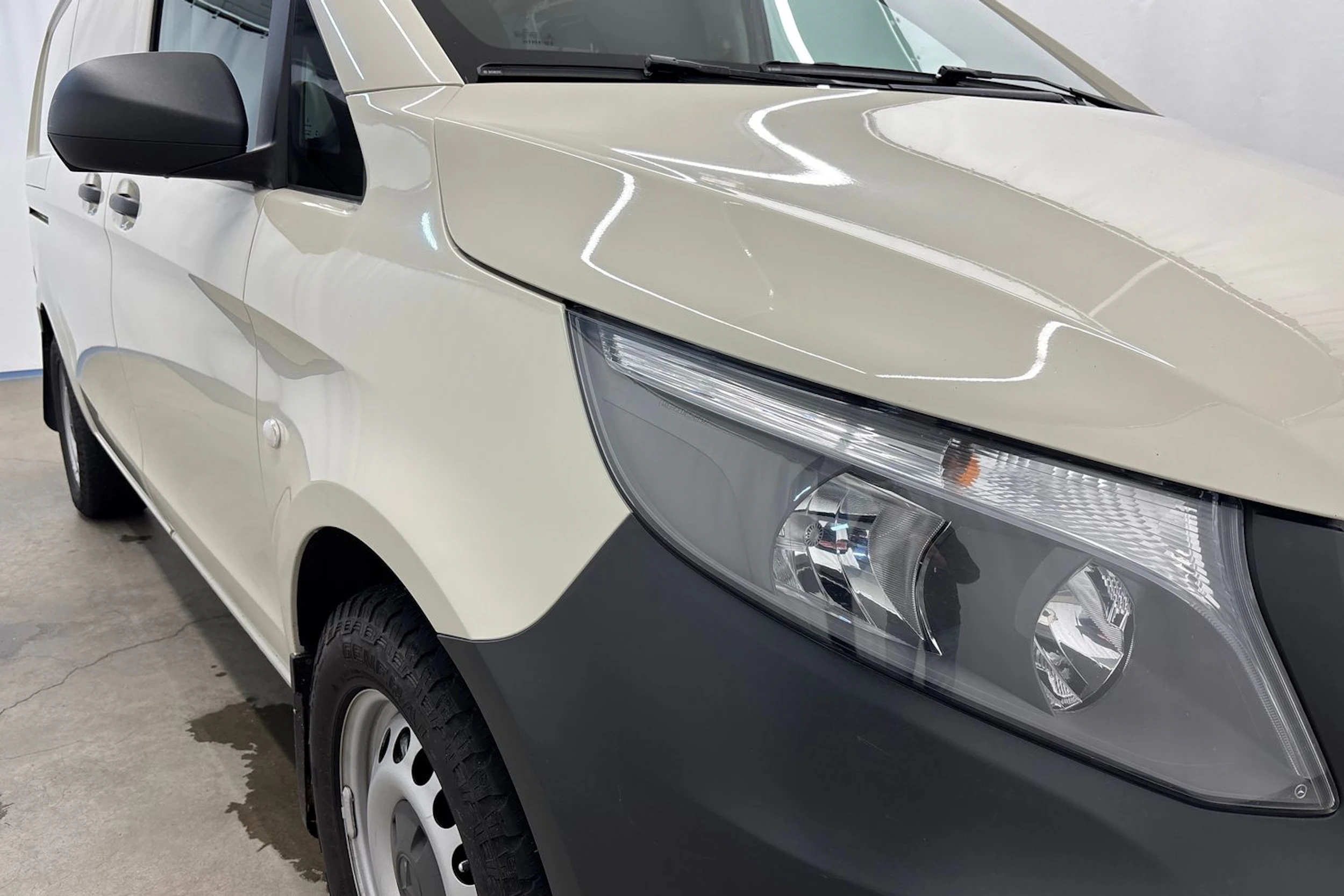 harmaa Mercedes-Benz Vito 2015 kuva 27.