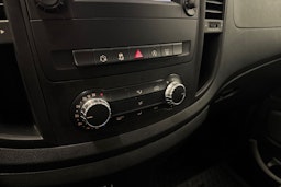 musta Mercedes-Benz Vito 2015 kuva 18.