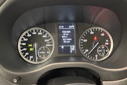 sininen Mercedes-Benz Vito 2015 kuva 13.