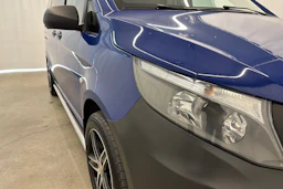 sininen Mercedes-Benz Vito 2015 kuva 25.