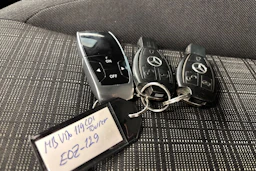 sininen Mercedes-Benz Vito 2015 kuva 27.