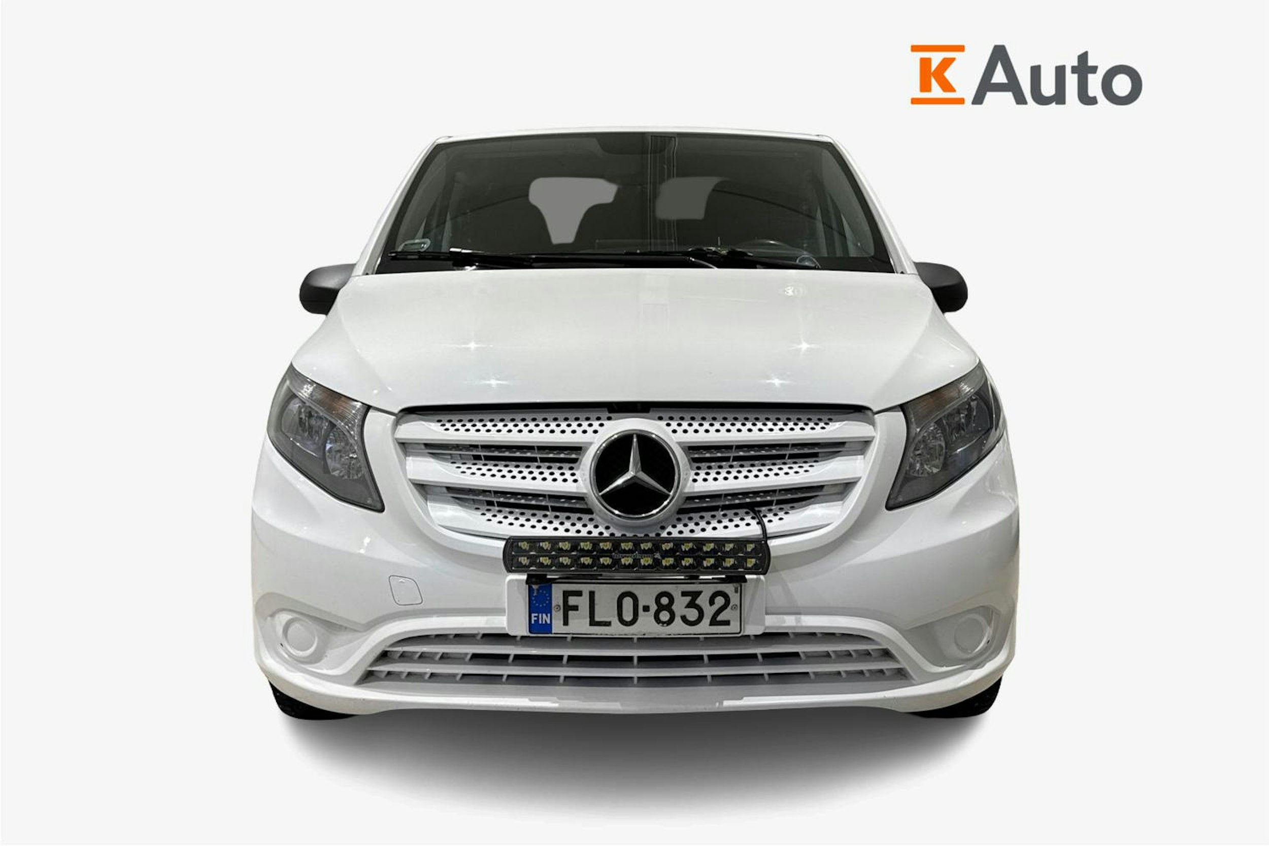 valkoinen Mercedes-Benz Vito 2015 kuva 5.