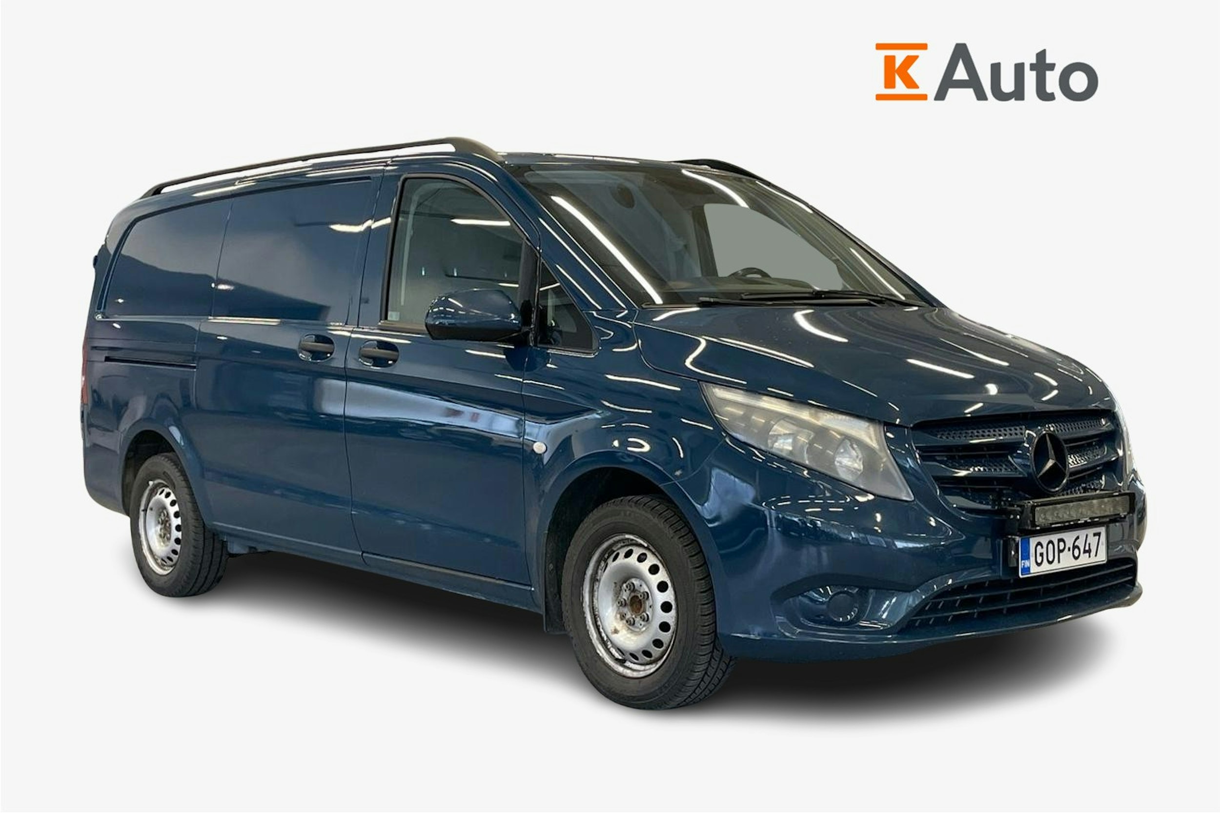 sininen Mercedes-Benz Vito 2015 kuva 1.