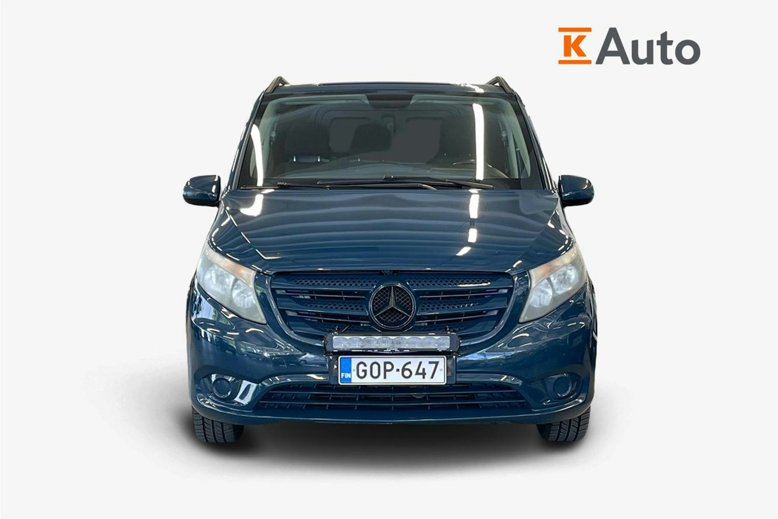 sininen Mercedes-Benz Vito 2015 kuva 5.