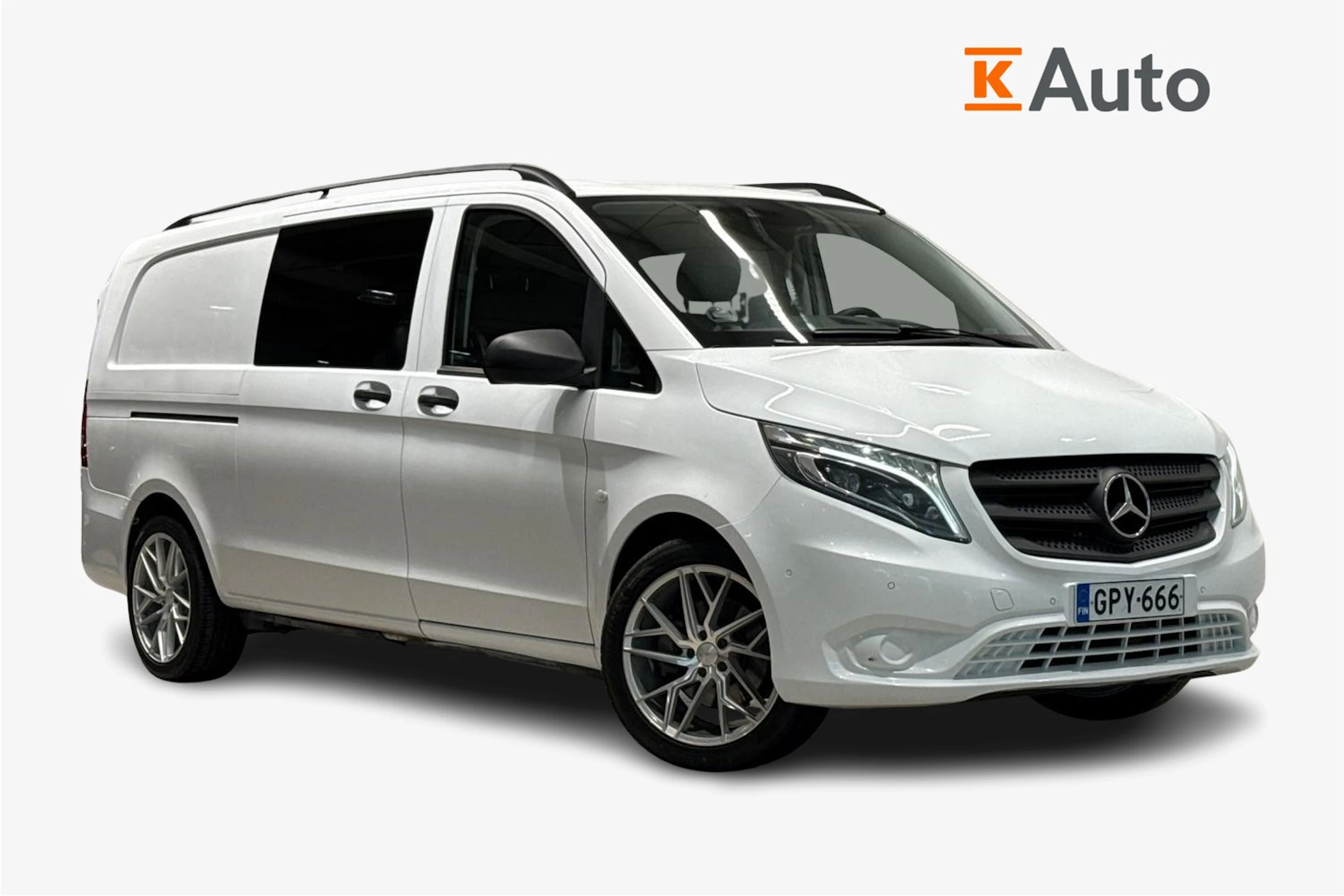 valkoinen Mercedes-Benz Vito 2015 kuva 1.