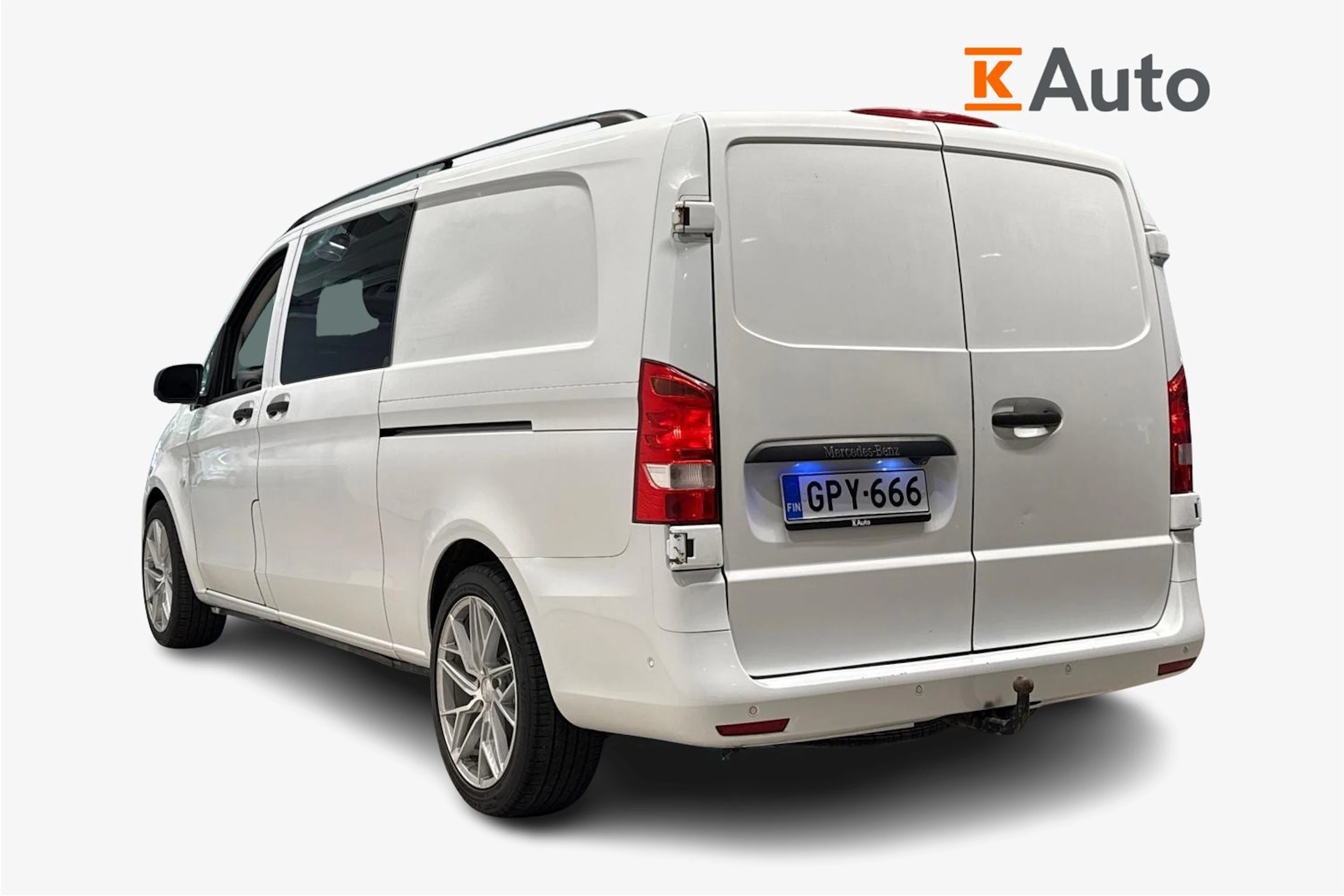 valkoinen Mercedes-Benz Vito 2015 kuva 3.