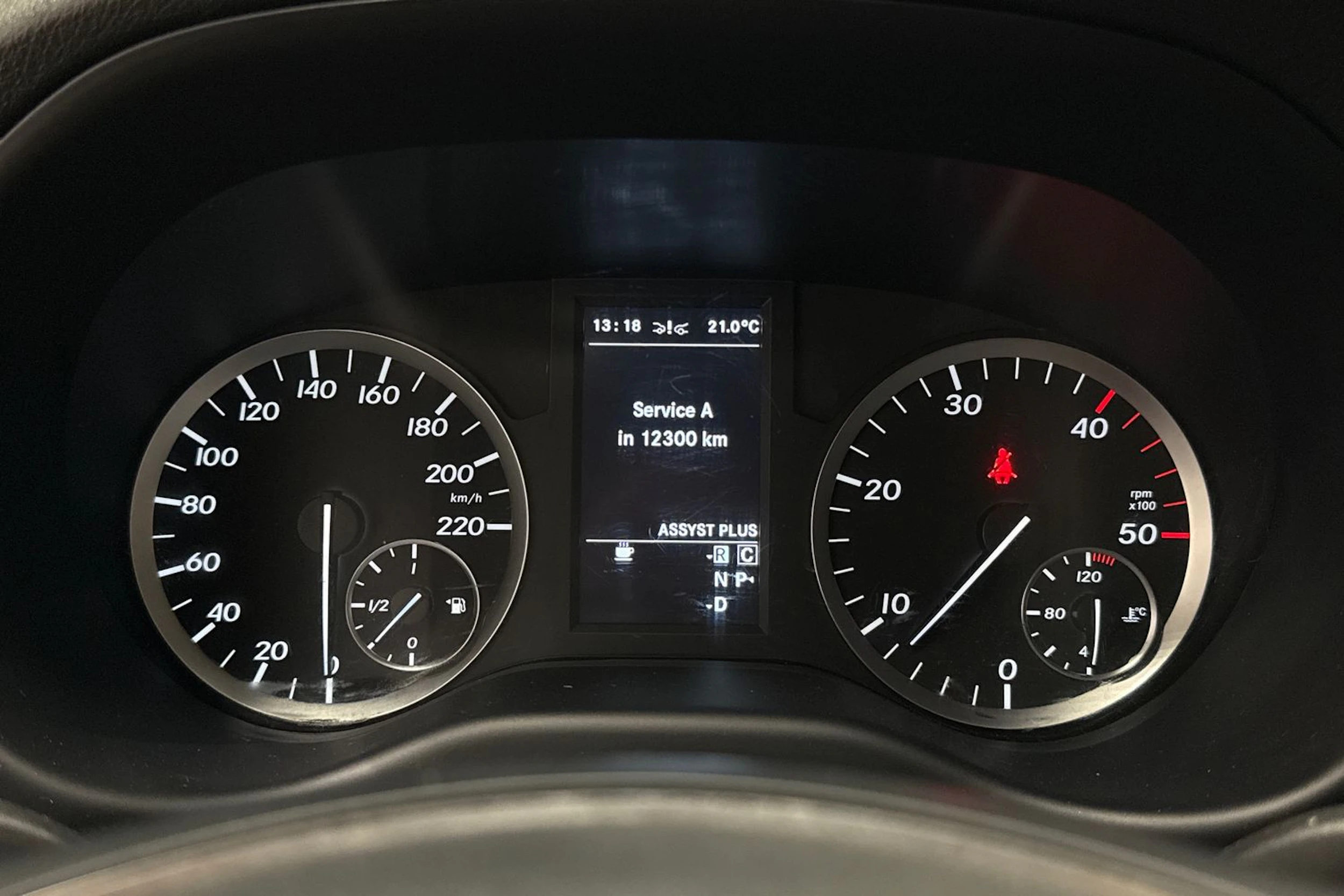 valkoinen Mercedes-Benz Vito 2015 kuva 22.