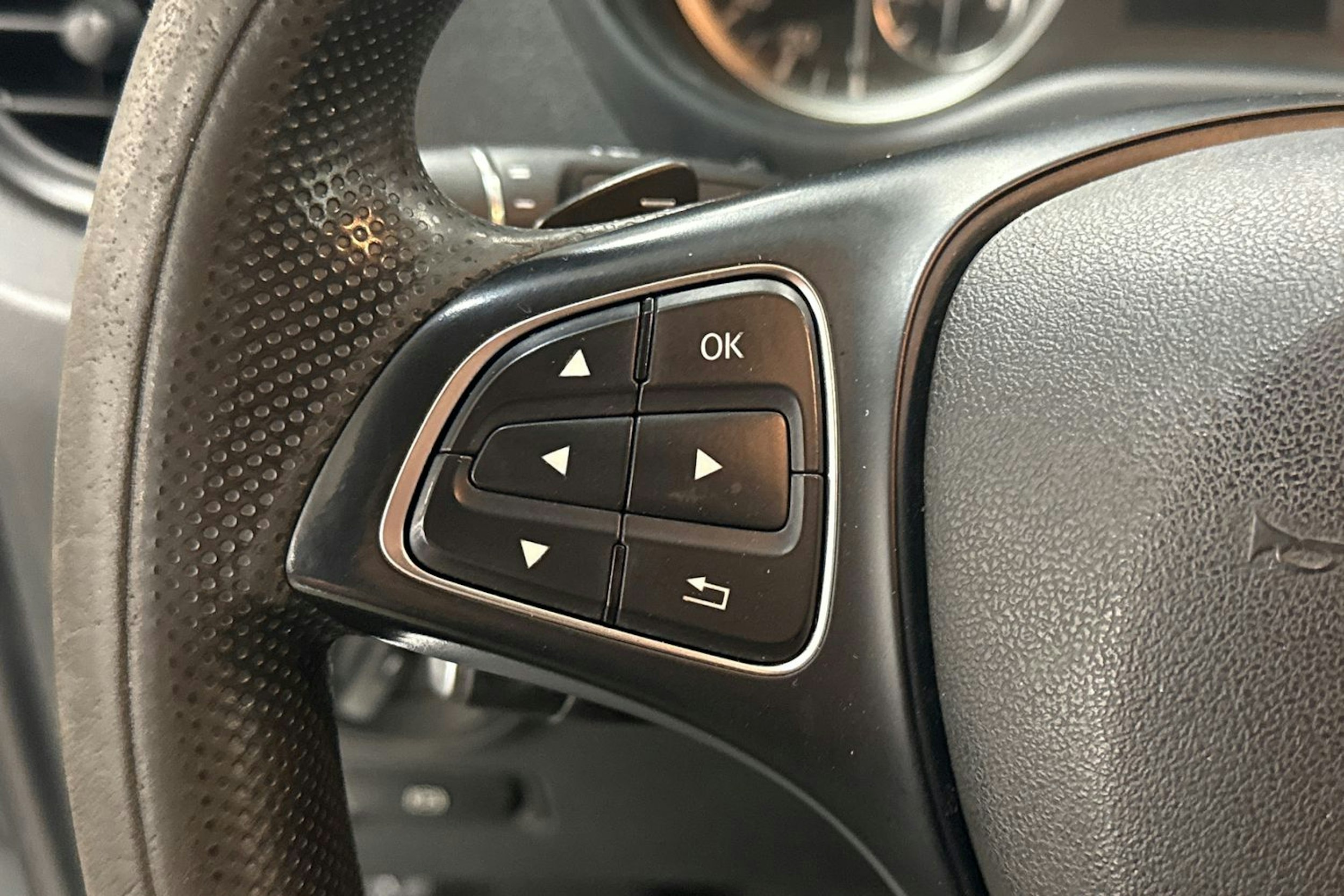 valkoinen Mercedes-Benz Vito 2015 kuva 16.