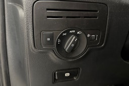valkoinen Mercedes-Benz Vito 2015 kuva 20.