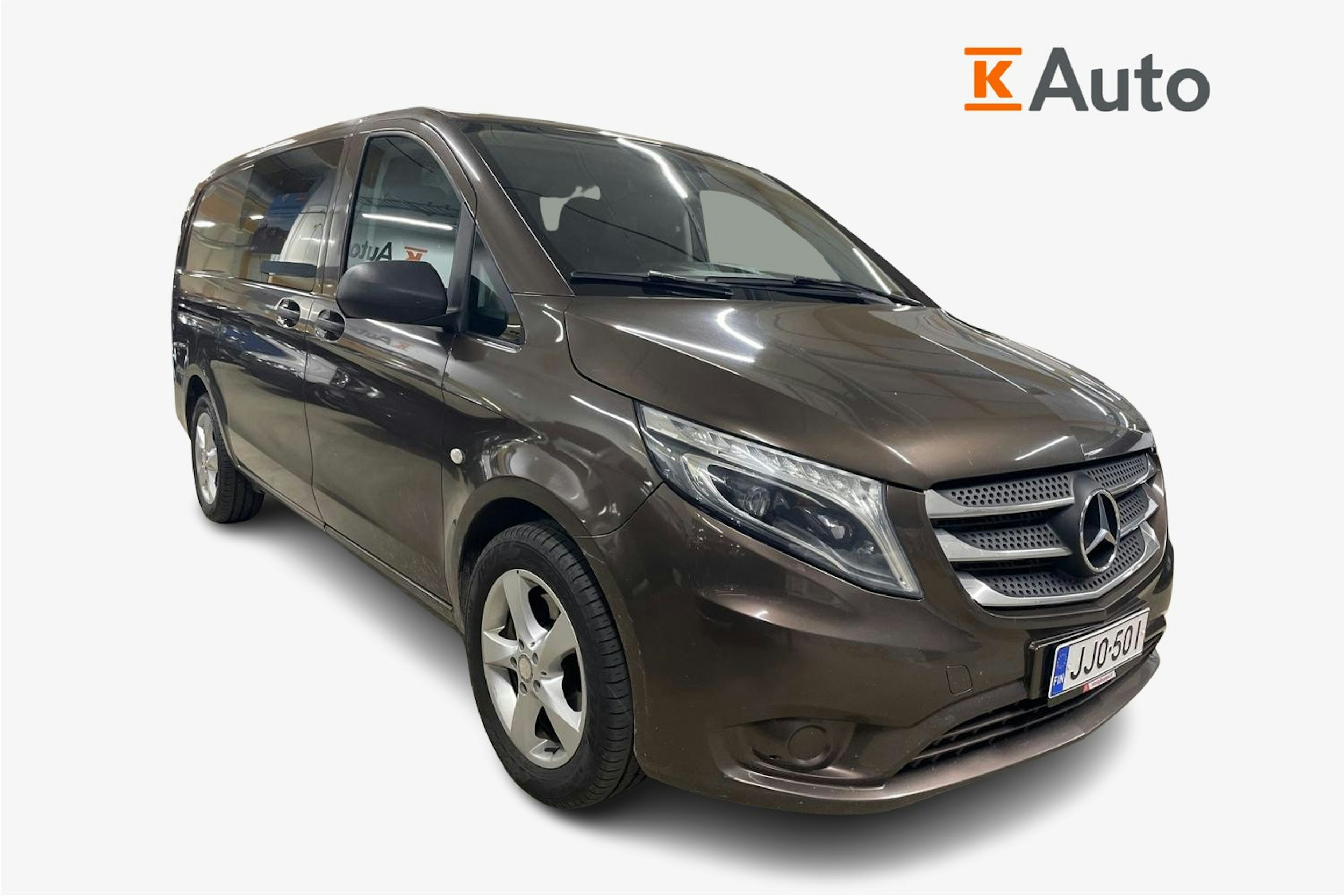 ruskea (beige) Mercedes-Benz Vito 2015 kuva 1.