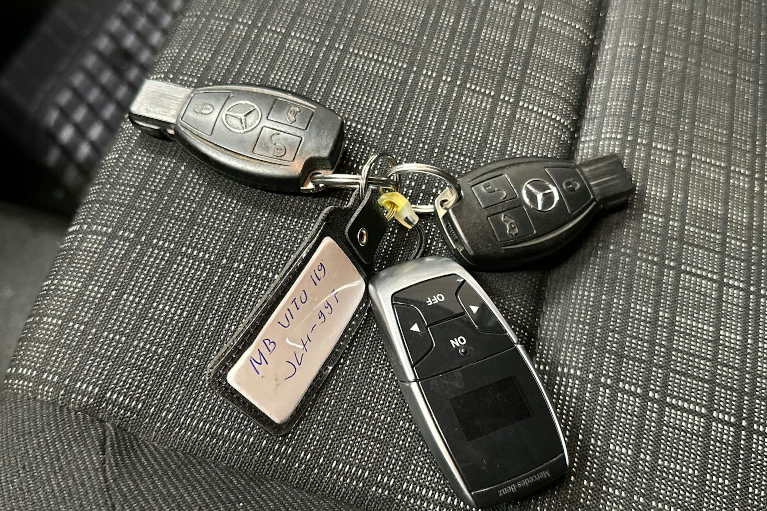 valkoinen Mercedes-Benz Vito 2015 kuva 25.