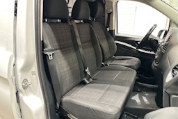 valkoinen Mercedes-Benz Vito 2015 kuva 26.