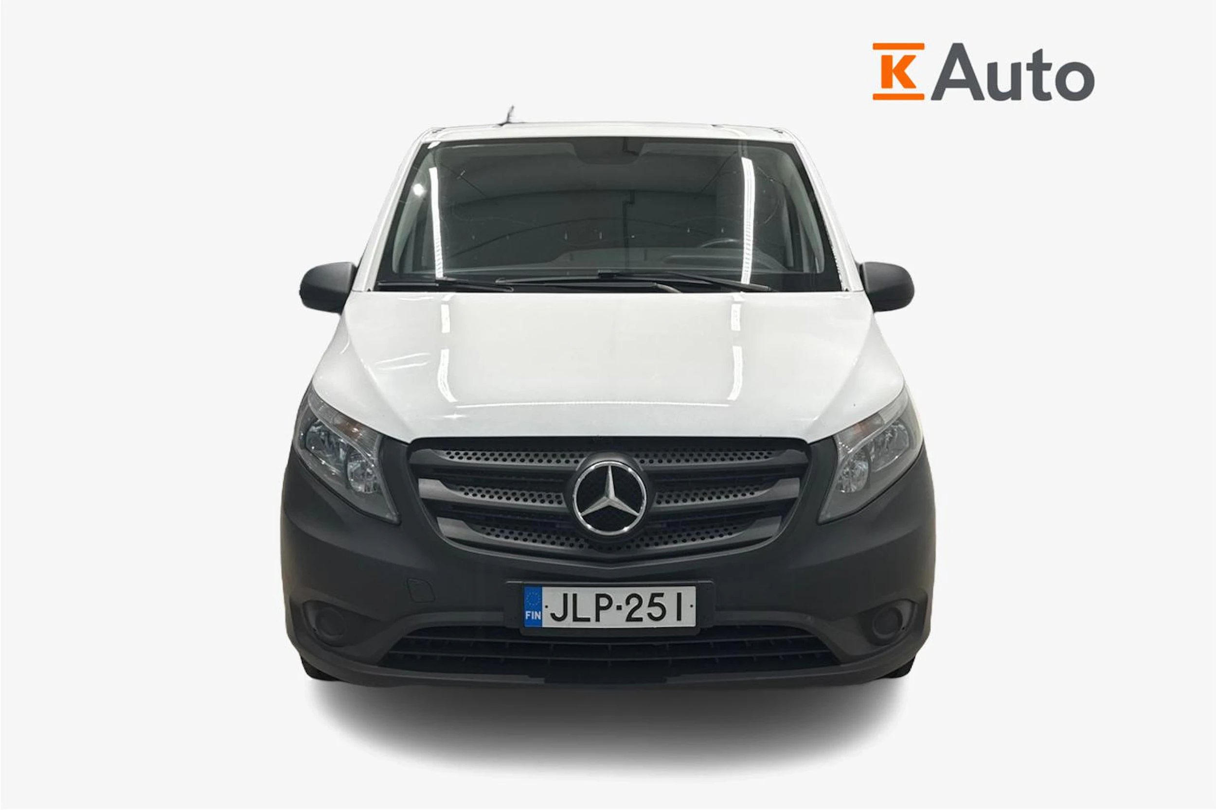 Valkoinen Mercedes-Benz VITO 2015 kuva 5.