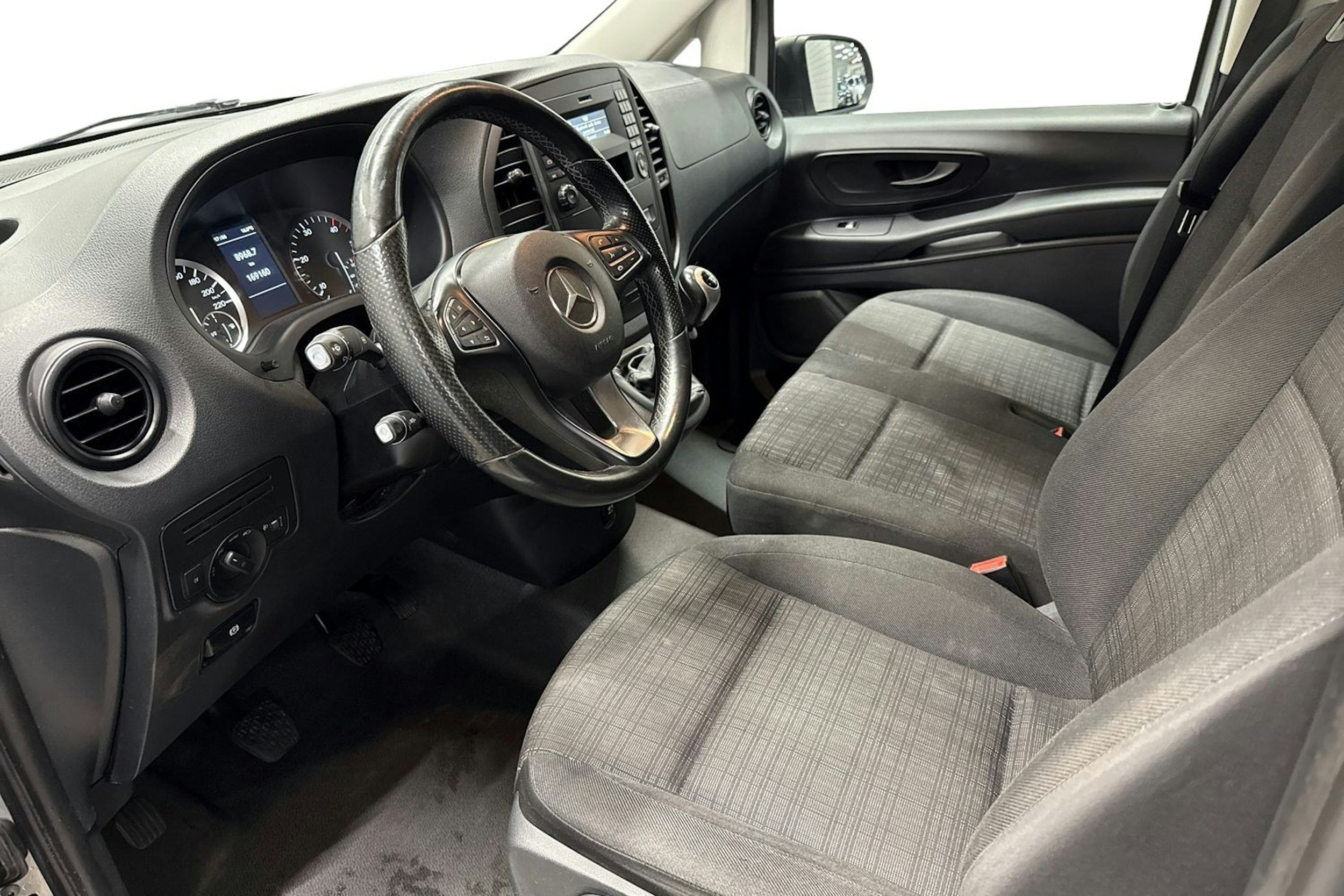 Harmaa Mercedes-Benz VITO 2015 kuva 7.