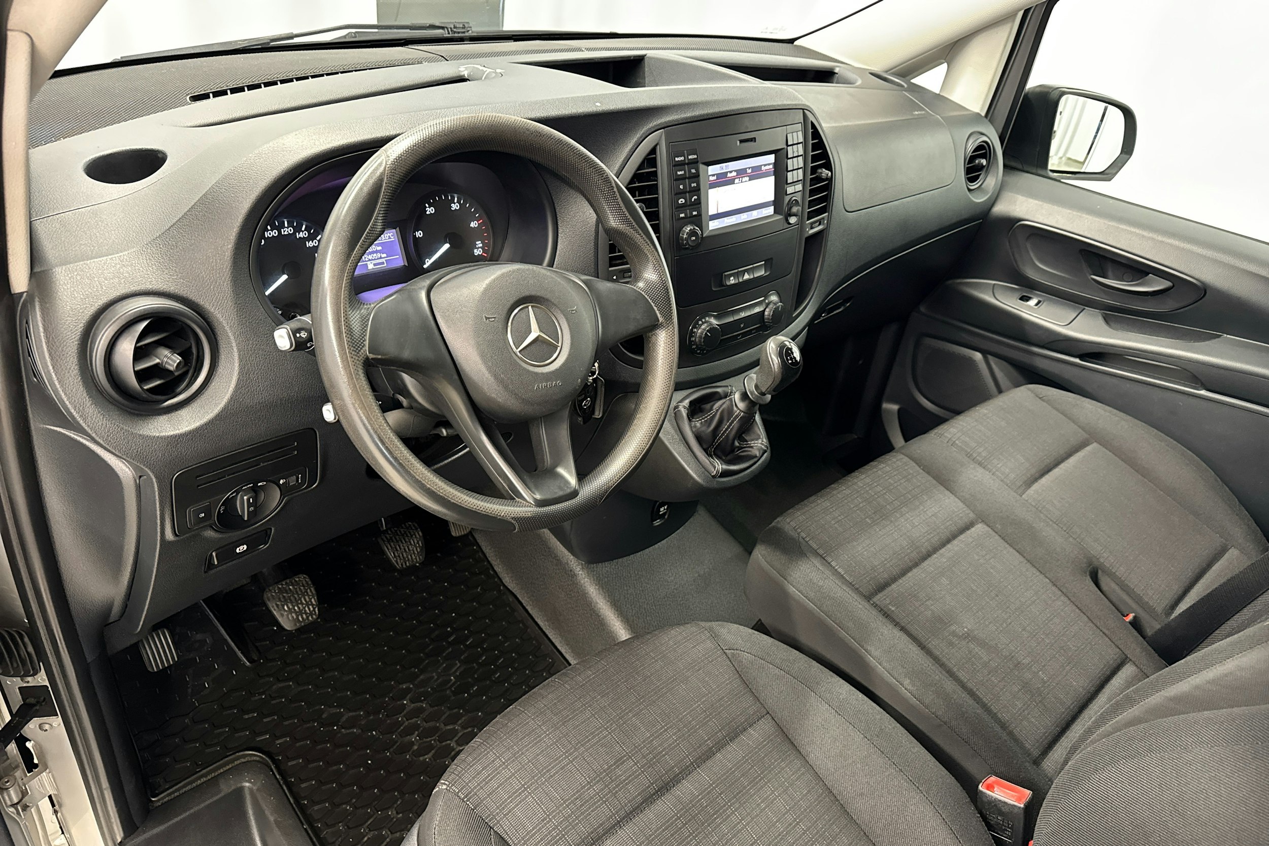 hopea Mercedes-Benz Vito 2015 kuva 6.