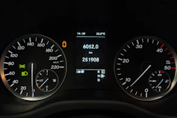 Harmaa Mercedes-Benz VITO 2015 kuva 16.