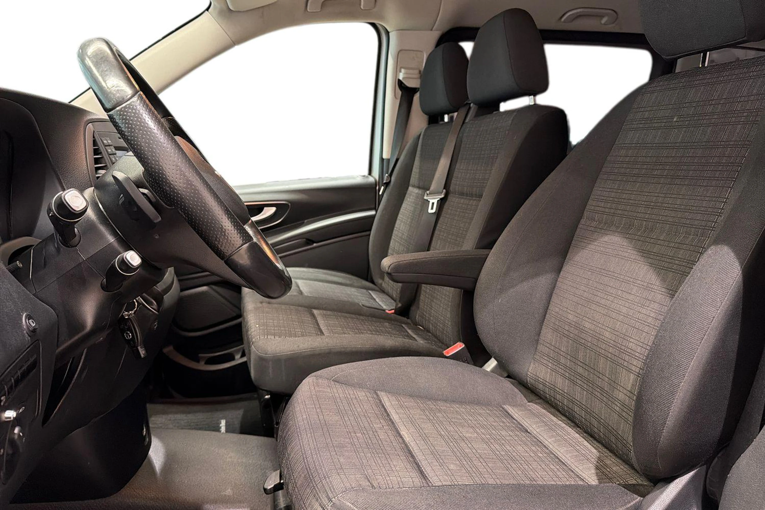 hopea Mercedes-Benz Vito 2015 kuva 11.