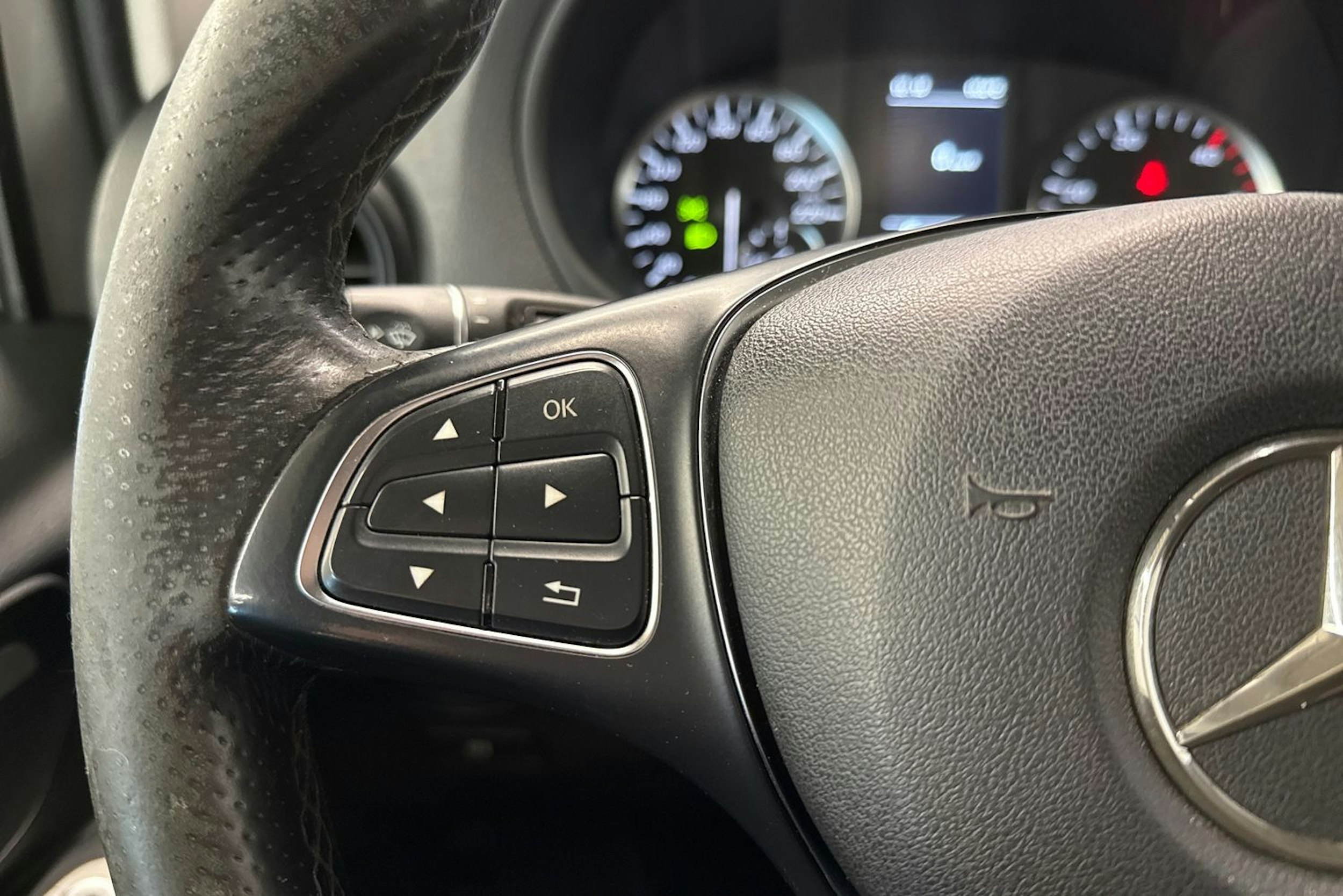 harmaa Mercedes-Benz Vito 2015 kuva 14.