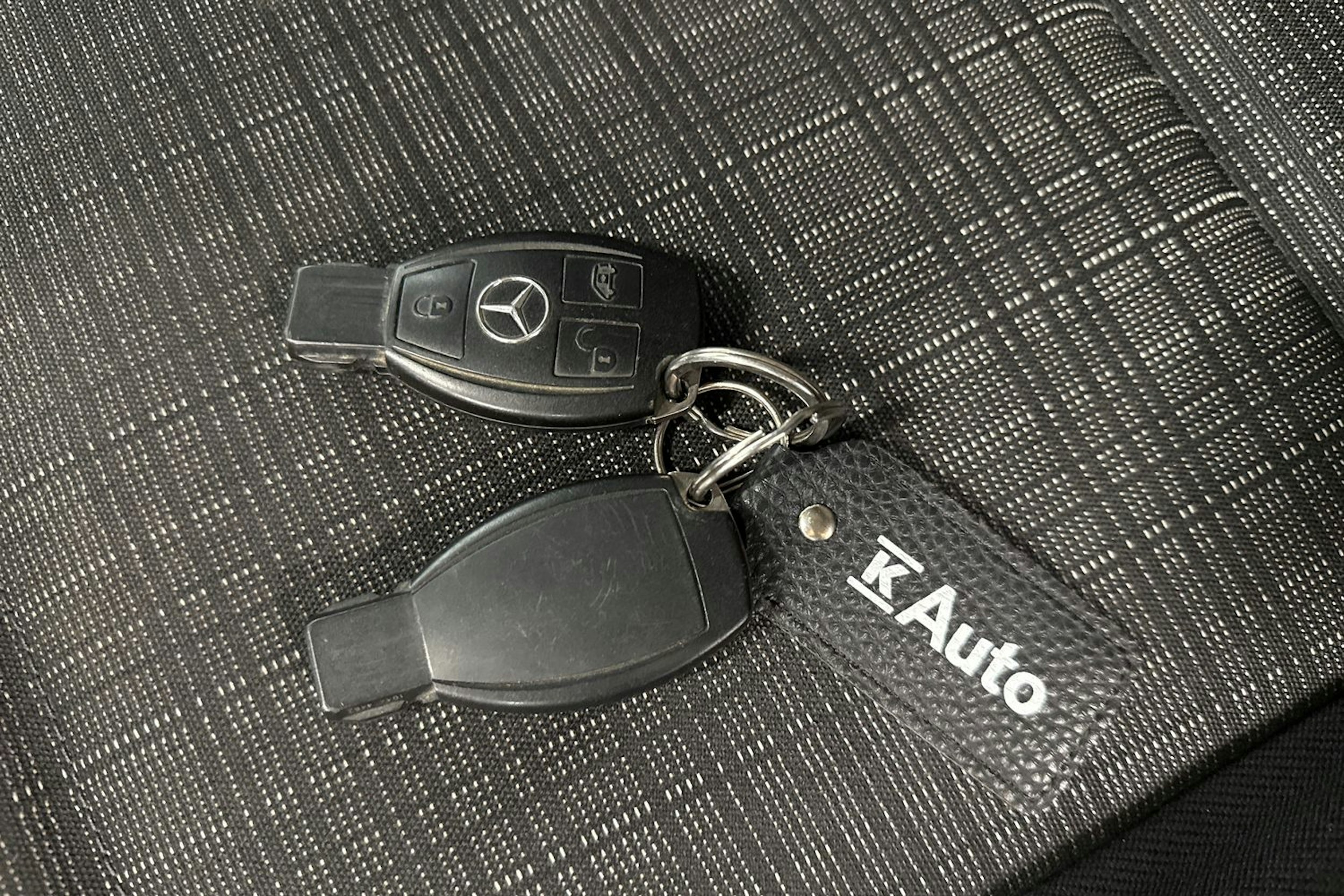 harmaa Mercedes-Benz Vito 2015 kuva 28.