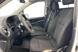valkoinen Mercedes-Benz Vito 2015 kuva 6.