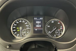 valkoinen Mercedes-Benz Vito 2015 kuva 10.