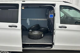 valkoinen Mercedes-Benz Vito 2015 kuva 18.