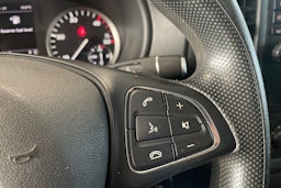 sininen Mercedes-Benz Vito 2015 kuva 17.