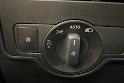 sininen Mercedes-Benz Vito 2015 kuva 20.