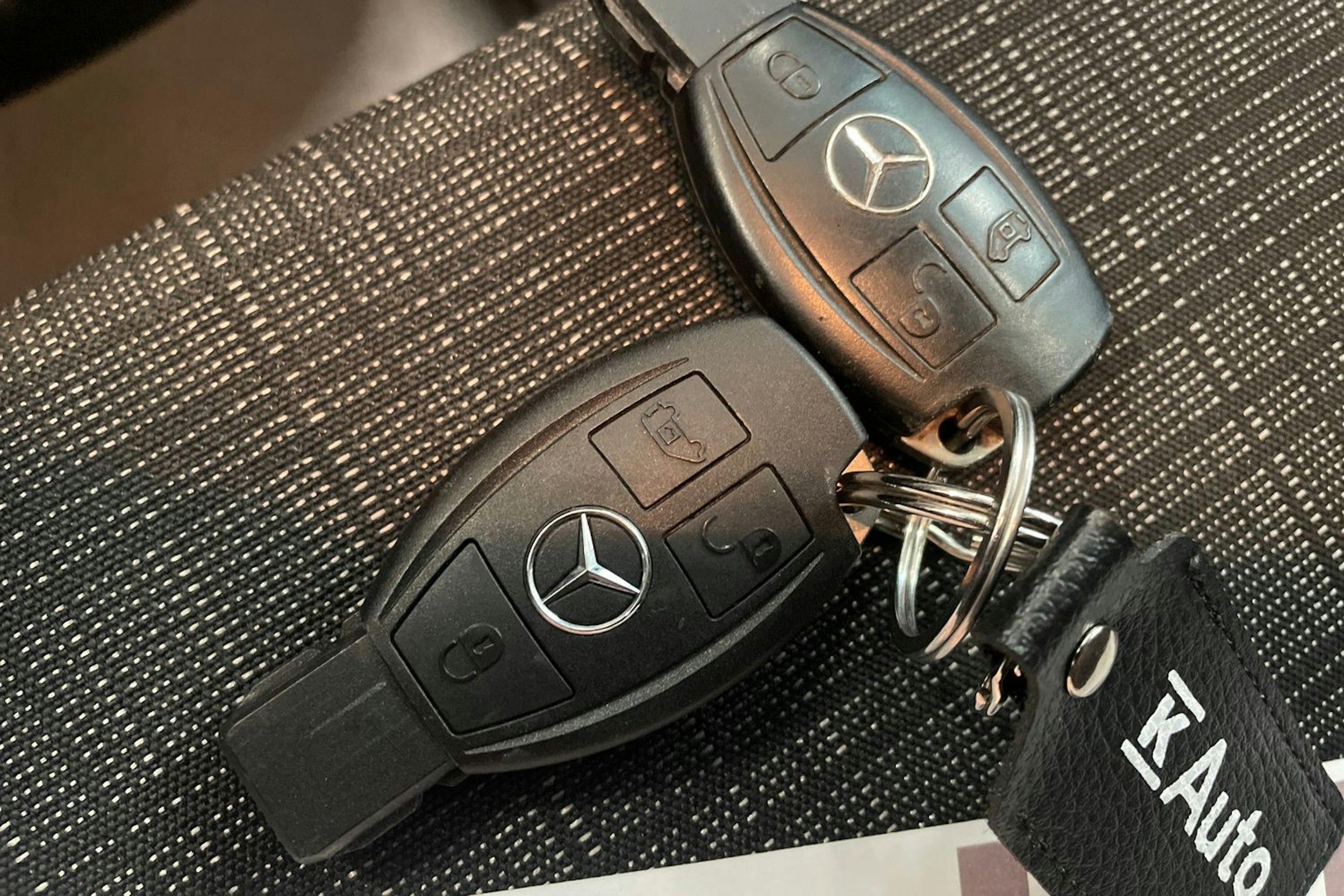 sininen Mercedes-Benz Vito 2015 kuva 23.