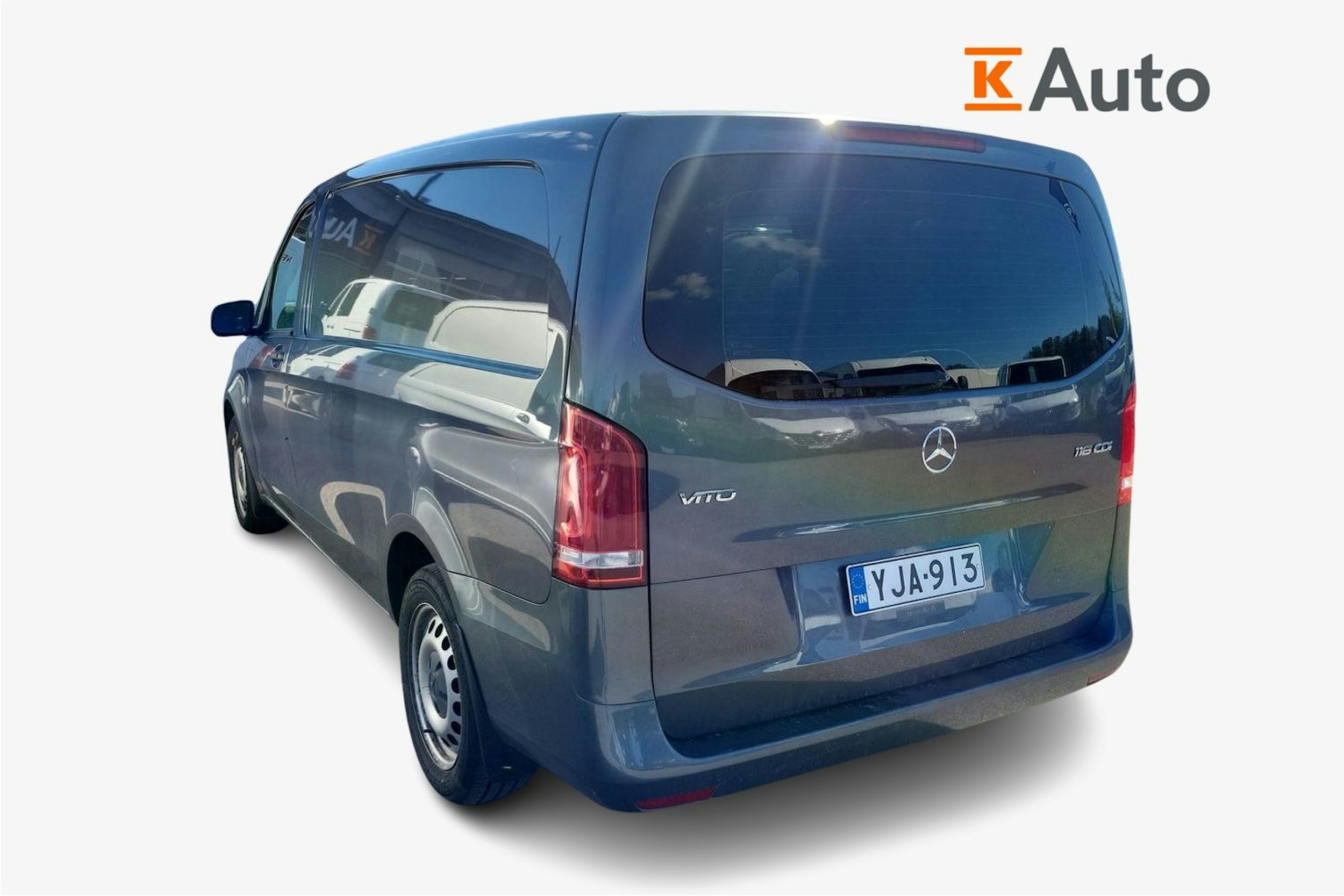 harmaa Mercedes-Benz Vito 2015 kuva 2.