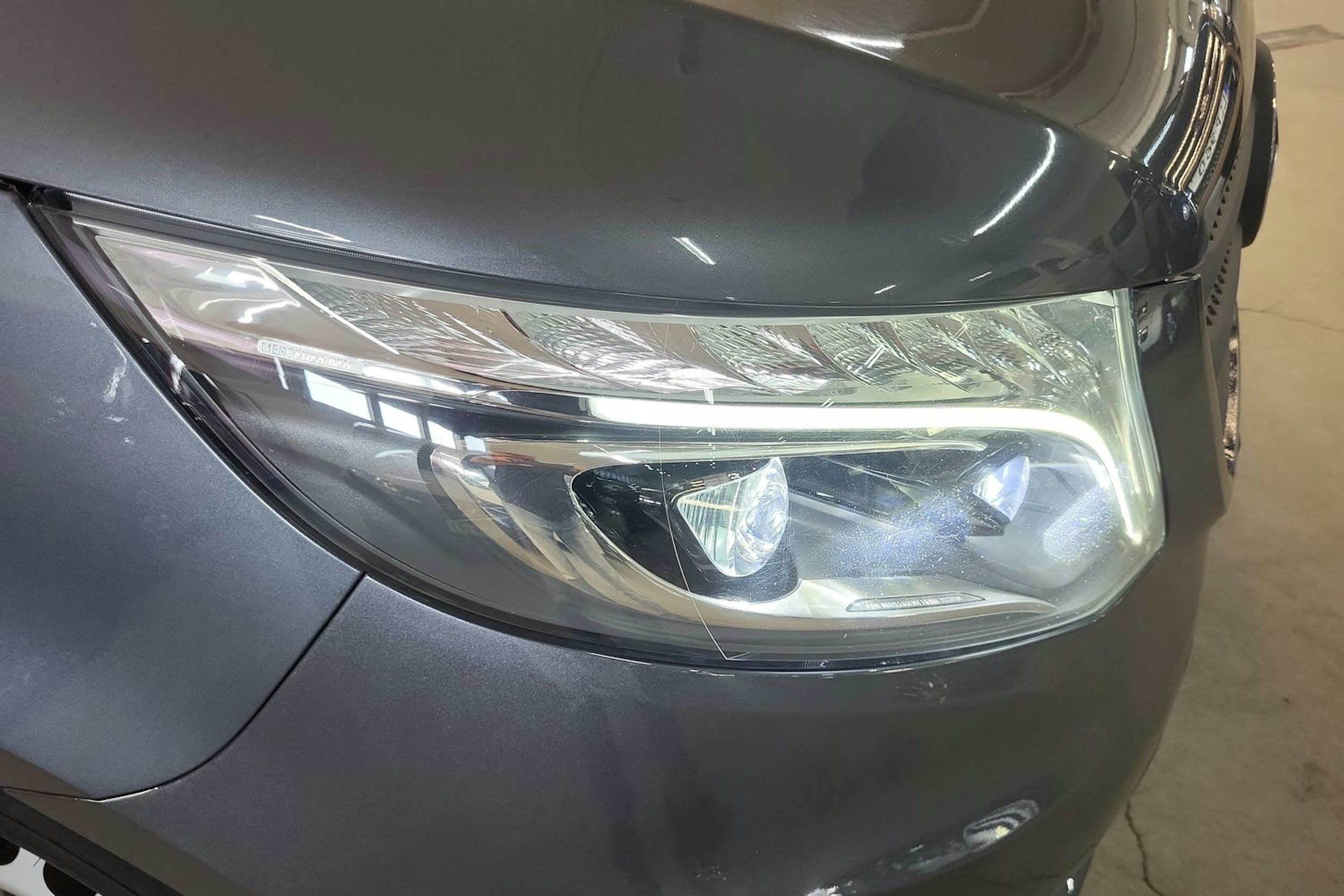 harmaa Mercedes-Benz Vito 2015 kuva 18.