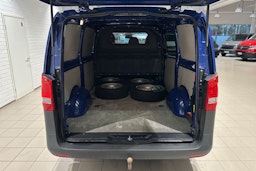 sininen Mercedes-Benz Vito 2015 kuva 22.