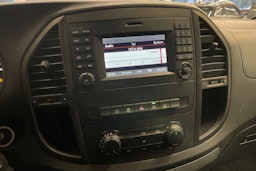 musta Mercedes-Benz Vito 2016 kuva 16.