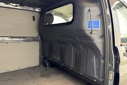 harmaa Mercedes-Benz Vito 2016 kuva 23.