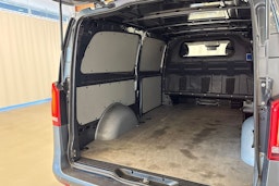 harmaa Mercedes-Benz Vito 2016 kuva 26.
