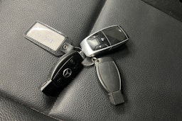 Valkoinen Mercedes-Benz Vito 2016 kuva 18.