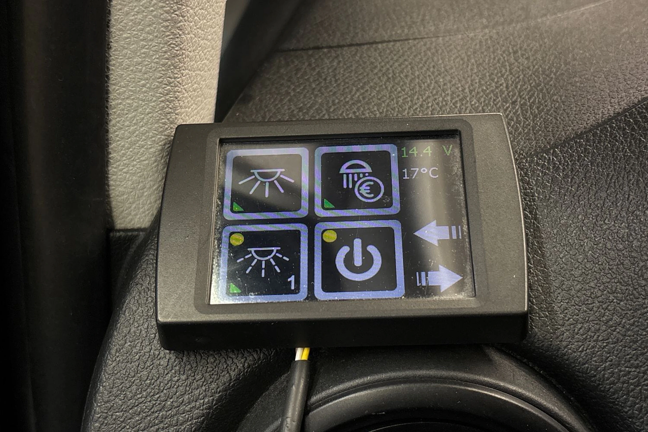 musta Mercedes-Benz Vito 2016 kuva 12.