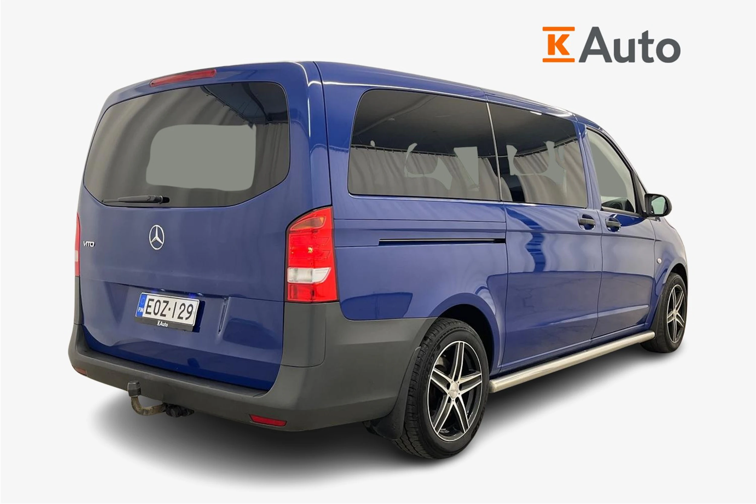 sininen Mercedes-Benz Vito 2016 kuva 3.
