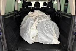 sininen Mercedes-Benz Vito 2016 kuva 24.