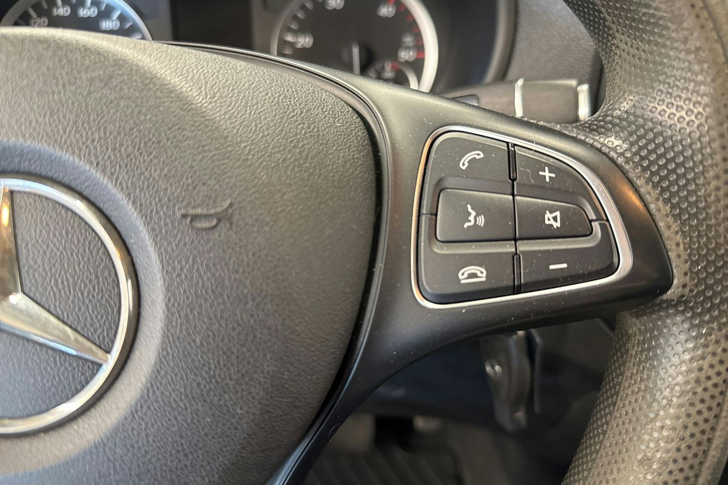 valkoinen Mercedes-Benz Vito 2016 kuva 15.