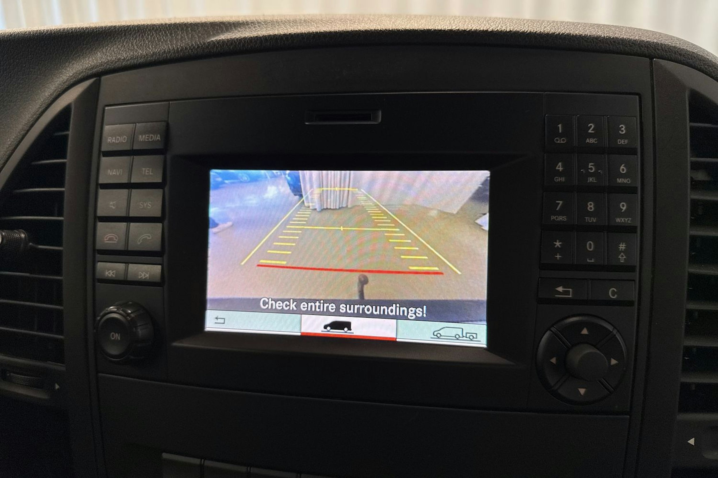 valkoinen Mercedes-Benz Vito 2016 kuva 20.