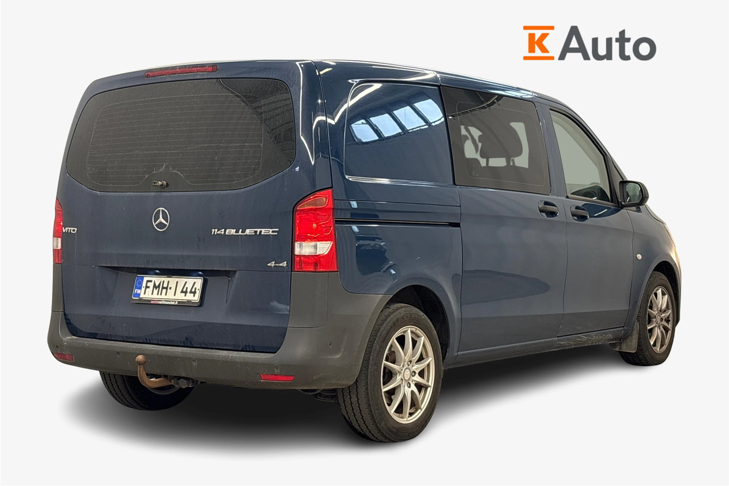 sininen Mercedes-Benz Vito 2016 kuva 2.