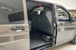 harmaa Mercedes-Benz Vito 2016 kuva 14.