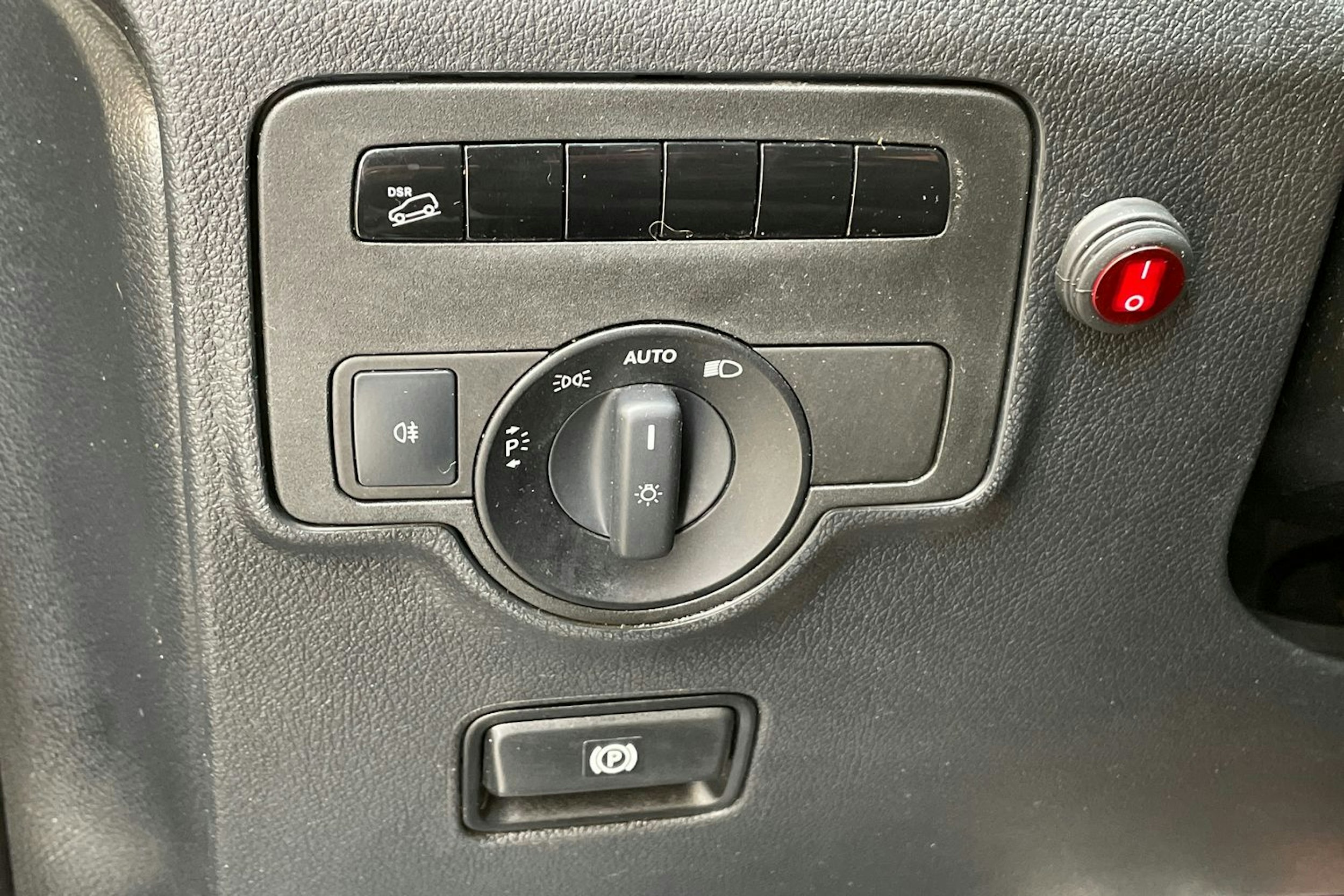 harmaa Mercedes-Benz Vito 2016 kuva 19.