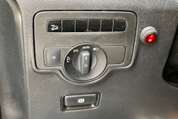 harmaa Mercedes-Benz Vito 2016 kuva 19.