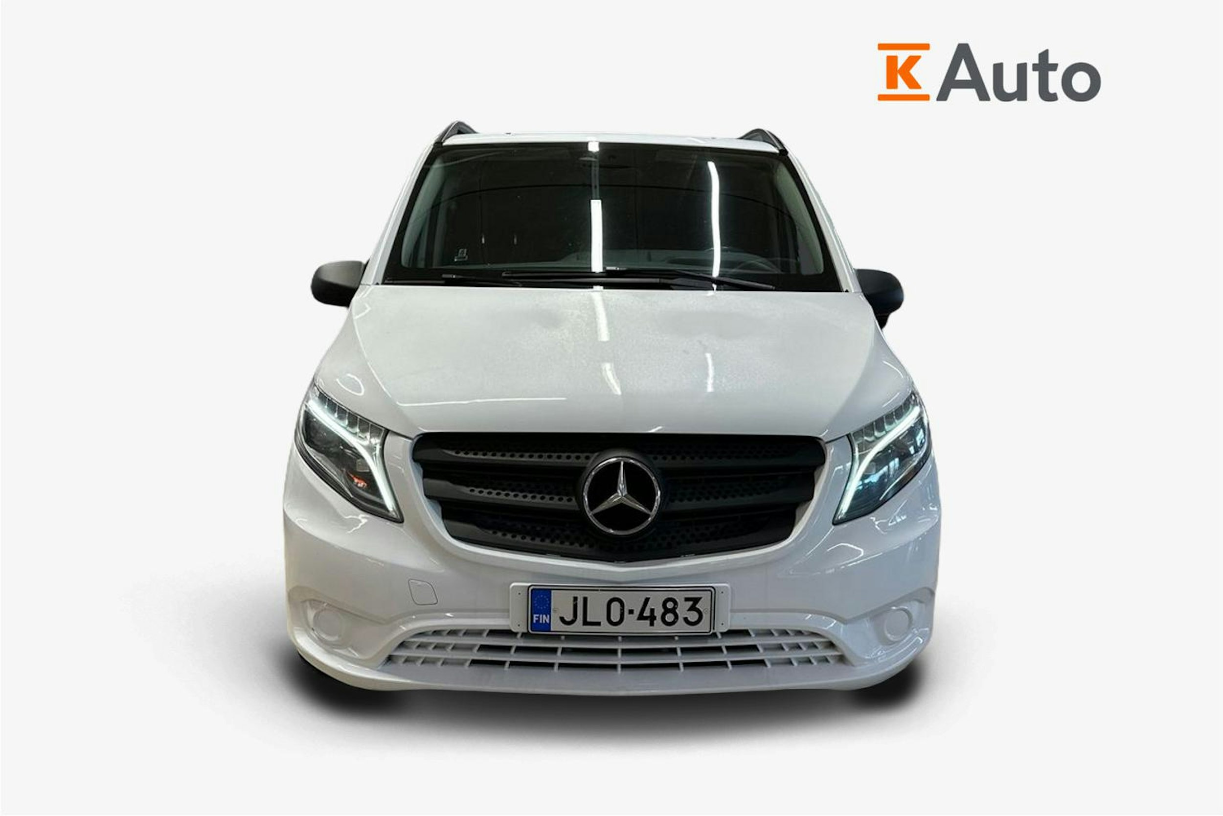 valkoinen Mercedes-Benz Vito 2016 kuva 4.