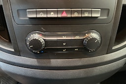 valkoinen Mercedes-Benz Vito 2016 kuva 20.