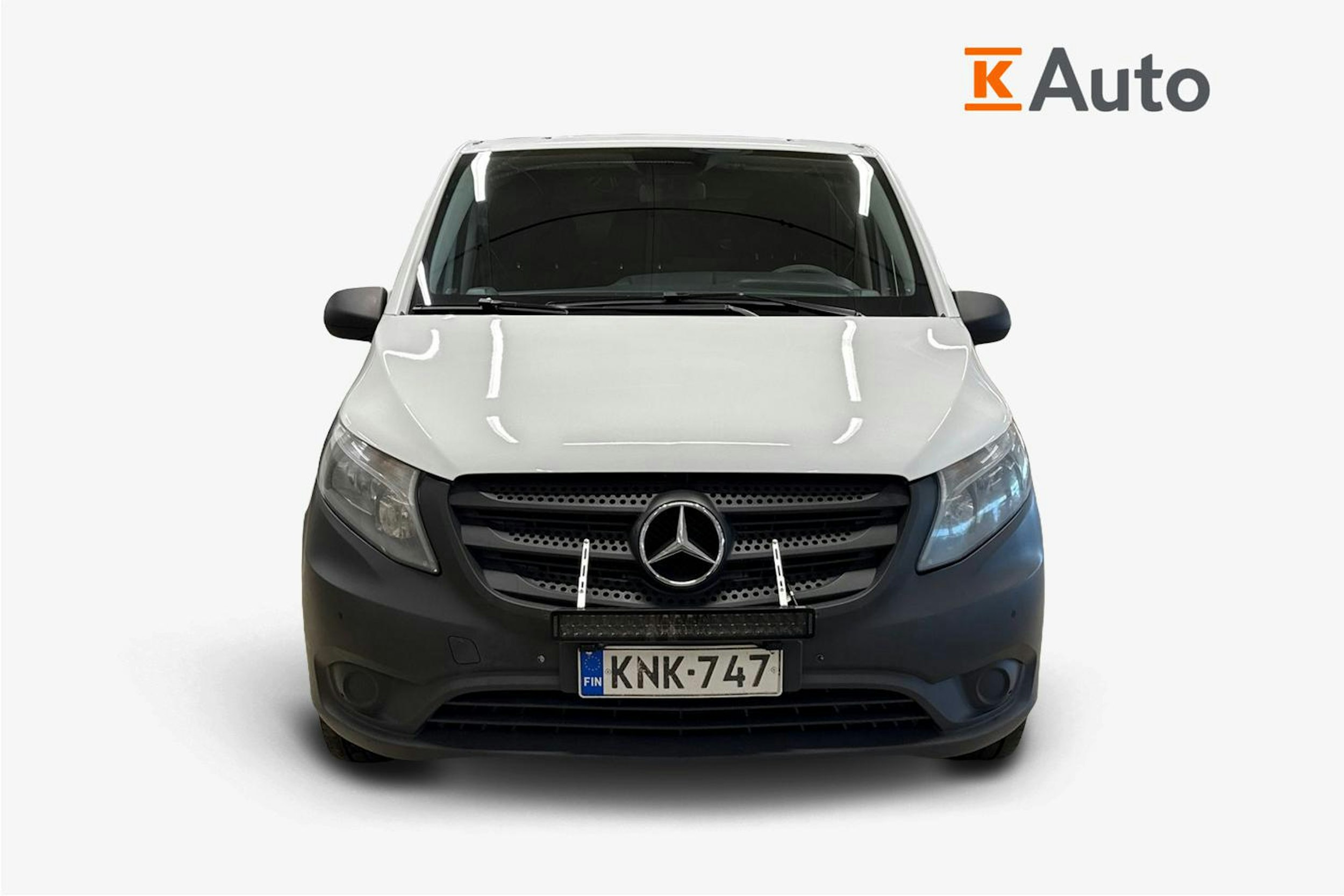 valkoinen Mercedes-Benz Vito 2016 kuva 4.