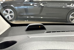 valkoinen Mercedes-Benz Vito 2016 kuva 19.